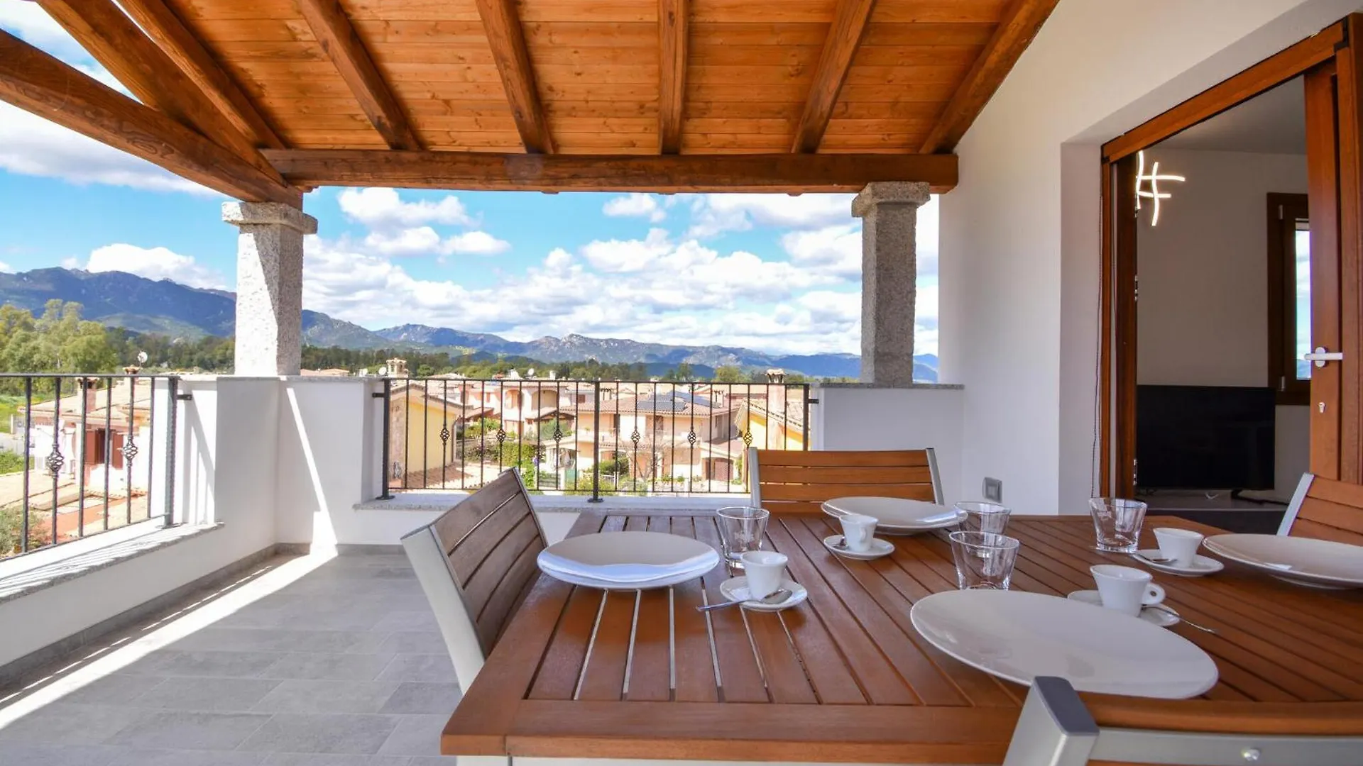 Stunning Apartment In Olia Speciosa